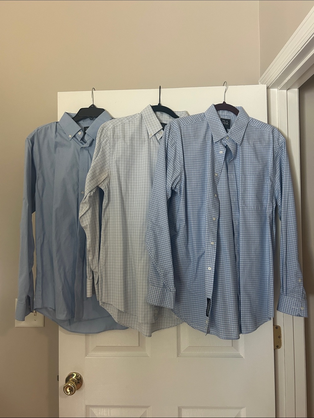 Pack of 3 Dress Shirts 16-34 Joseph A Bank Button Down